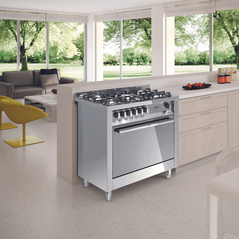 Range Cooker Sizes Guide: 60cm, 90cm, 100cm & More | UK Buyer's Guide